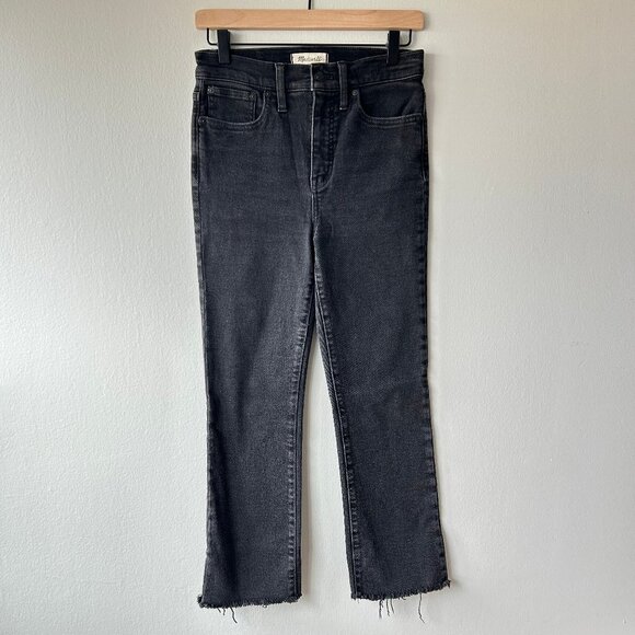 Madewell Cali Demi-Boot Jeans Black Wash Denim Raw Hem Size 26 Womens - Picture 2 of 9